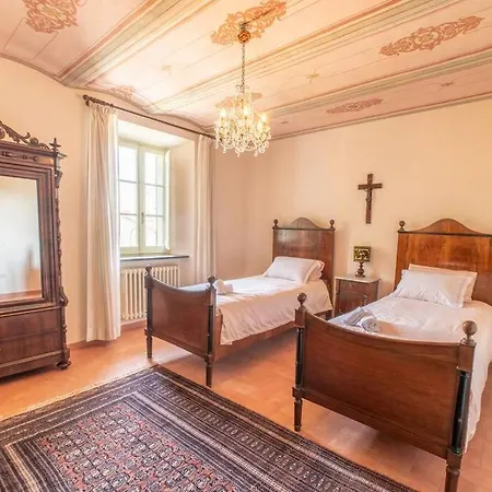 Castello Di Сasa de vacaciones Crocicchio