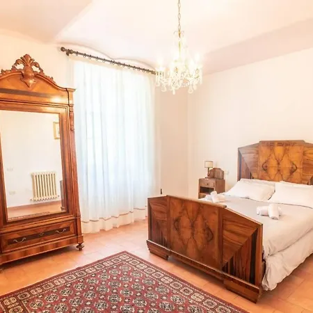 Castello Di Dom wakacyjny