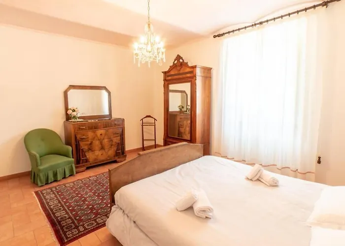 Castello Di Casa vacanze *